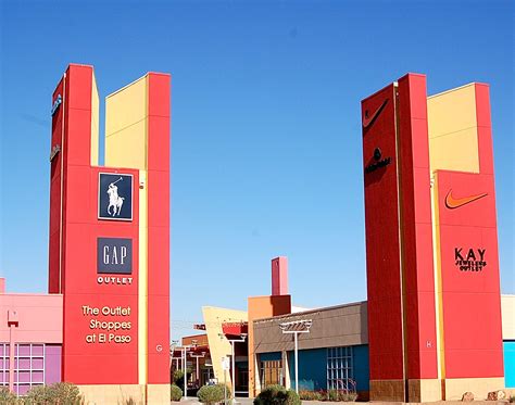 Outlet Shoppes at El Paso ::: Home.